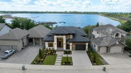 12606 Lakeshore Drive, Grande Prairie, AB 