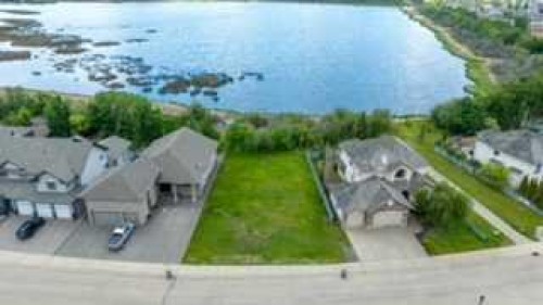 12606 Lakeshore Drive, Grande Prairie, AB 