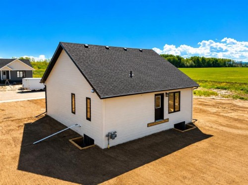 9102 109 St, La Crete, AB - Outdoor With Exterior