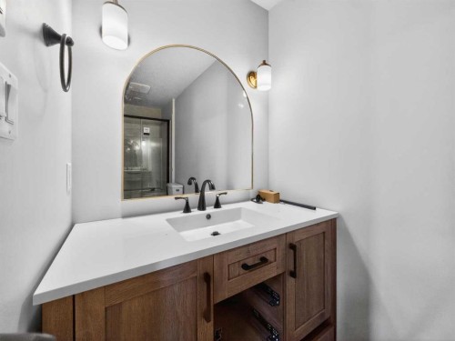 9102 109 St, La Crete, AB - Indoor Photo Showing Bathroom