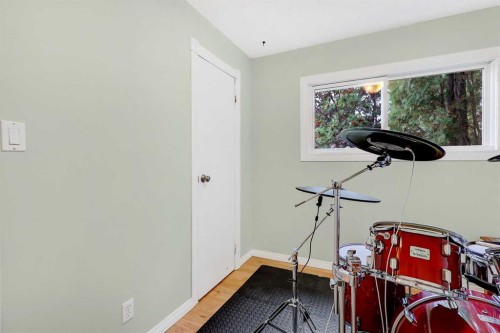 11304 108 Avenue, Fairview, AB - Indoor Photo Showing Other Room