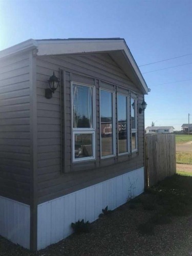 5002 54 Street, Grimshaw, AB - Outdoor