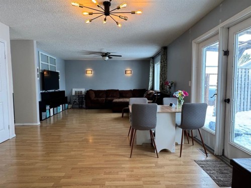 10800 108 Avenue, Fairview, AB - Indoor