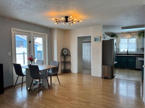 10800 108 Avenue, Fairview, AB - Indoor