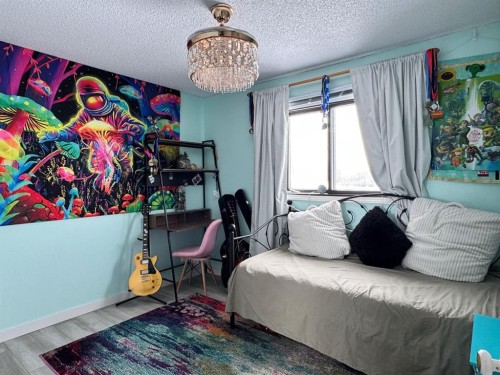 10800 108 Avenue, Fairview, AB - Indoor Photo Showing Bedroom