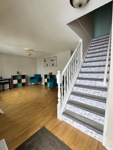 10800 108 Avenue, Fairview, AB - Indoor Photo Showing Other Room