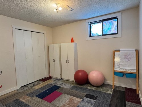 10800 108 Avenue, Fairview, AB - Indoor