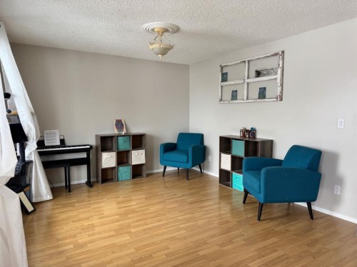 10800 108 Avenue, Fairview, AB - Indoor