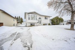 6325 Poplar Drive Grande Prairie, AB T8W 2G4