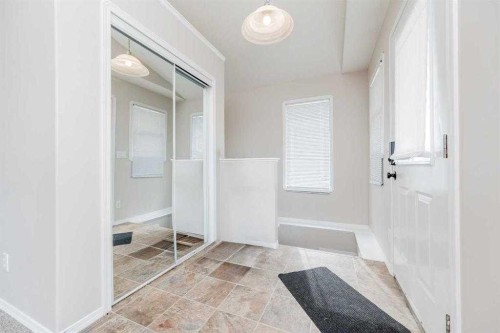 85 Pinnacle Crossing, Grande Prairie, AB - Indoor Photo Showing Other Room