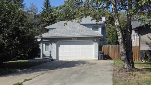 10722 91 Street  Peace River, AB T8S 1R1