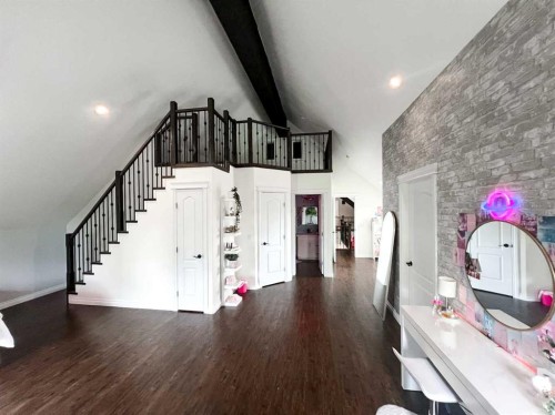 9110 100 Ave, La Crete, AB - Indoor Photo Showing Other Room