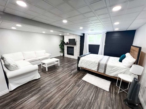 9110 100 Ave, La Crete, AB - Indoor