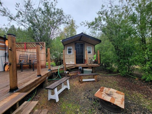 101A Hwy 2, Faust, AB 