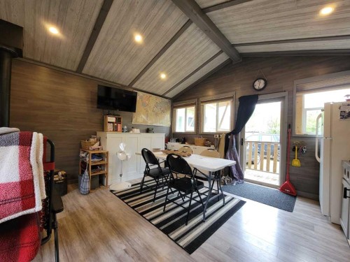 101A Hwy 2, Faust, AB 