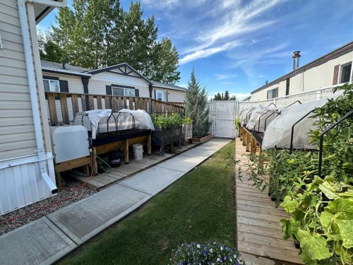 452 1St Street Sw, Falher, AB - Outdoor With Exterior