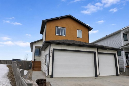 12026 83 Avenue  Grande Prairie, AB T8W 0M7
