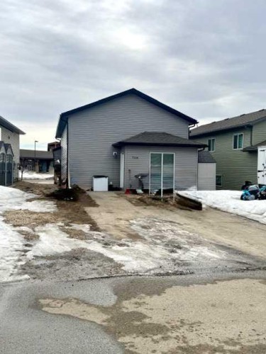 7306 114 Street, Grande Prairie, AB - Outdoor