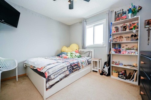 13029 90 Street, Grande Prairie, AB - Indoor Photo Showing Bedroom