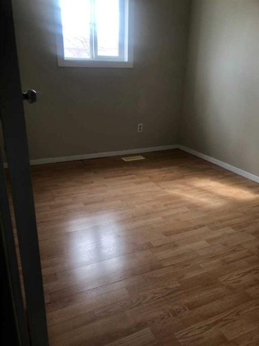 9917 106A Street, High Level, AB - Indoor Photo Showing Other Room