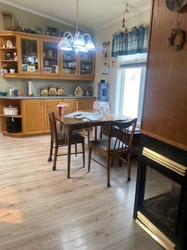 70104 230 Range Road, Valleyview, AB - Indoor Photo Showing Dining Room