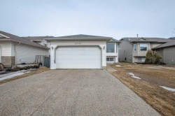 10734 75 Avenue Grande Prairie, AB T8W 2S7