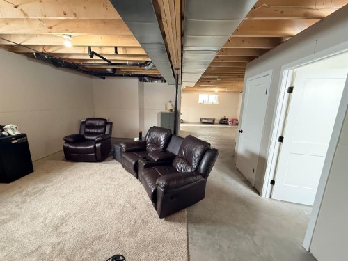 10406 105 Ave, La Crete, AB - Indoor Photo Showing Basement