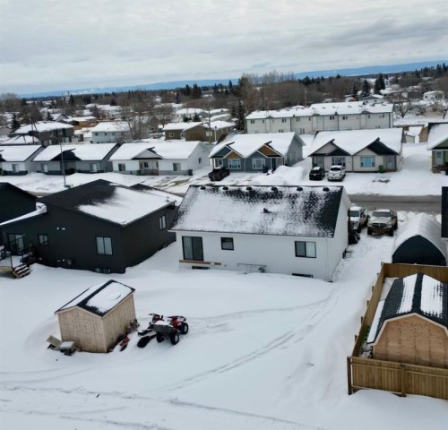 10406 105 Ave, La Crete, AB - Outdoor