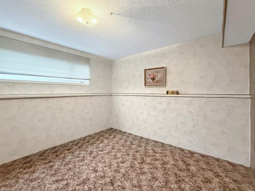 10650 104Th Avenue, Grande Cache, AB - Indoor Photo Showing Other Room