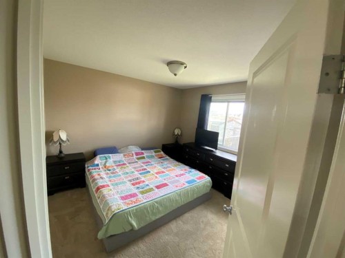 9520 92 Street, Wembley, AB - Indoor Photo Showing Bedroom