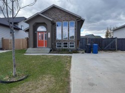 9520 92 Street  Wembley, AB T0H 3S0