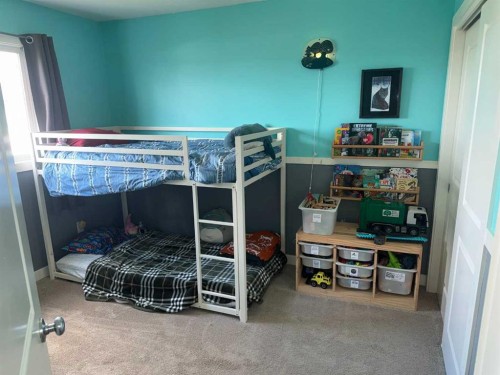 9520 92 Street, Wembley, AB - Indoor Photo Showing Bedroom