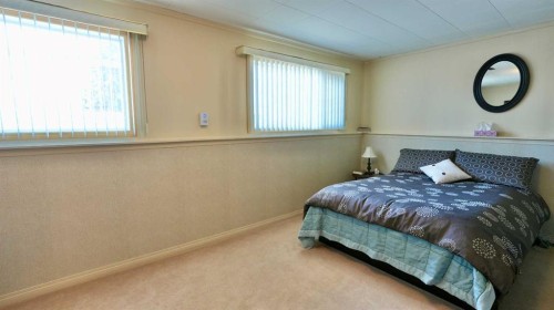 8101 95 Street, Peace River, AB - Indoor Photo Showing Bedroom