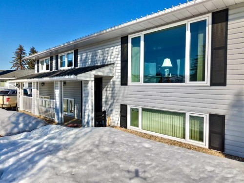 8101 95 Street, Peace River, AB - Outdoor With Deck Patio Veranda