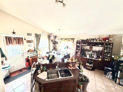 8821 Lakeland Drive, Grande Prairie, AB - Indoor Photo Showing Living Room