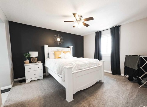 10705 101 Avenue, La Crete, AB - Indoor Photo Showing Bedroom