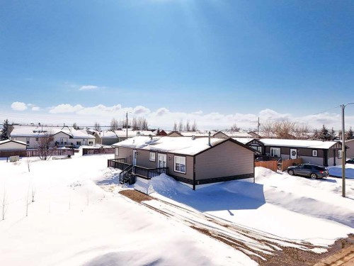 10705 101 Avenue, La Crete, AB - Outdoor