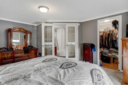 8930 89St, Grande Prairie, AB - Indoor Photo Showing Bedroom