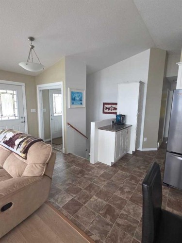 #10-1St Avenue Key Cove Estates, Joussard, AB - Indoor