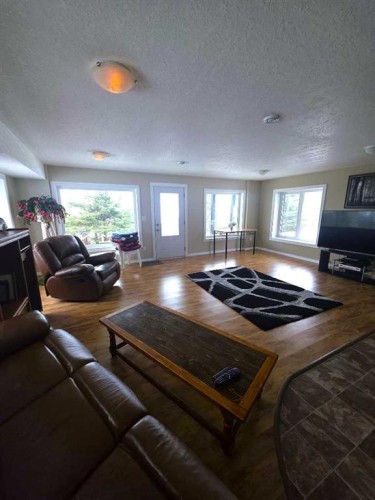 #10-1St Avenue Key Cove Estates, Joussard, AB - Indoor