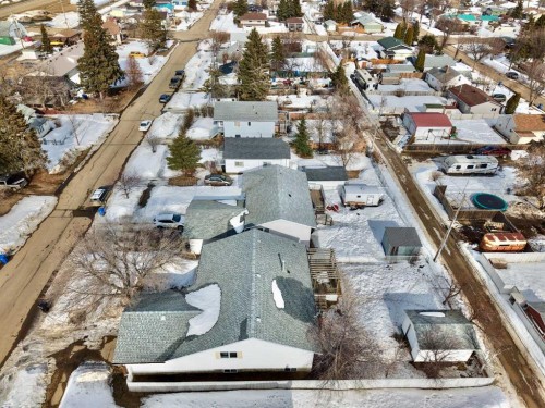4817 54 Avenue, Grimshaw, AB - Outdoor With View