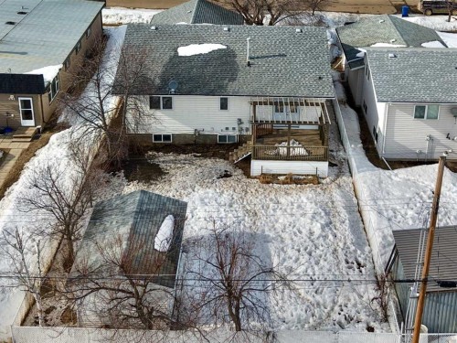 4817 54 Avenue, Grimshaw, AB - Outdoor With Deck Patio Veranda