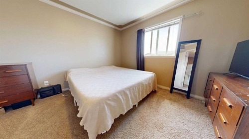 8941 70 Avenue, Grande Prairie, AB 