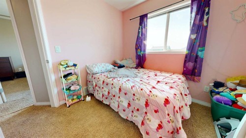 8941 70 Avenue, Grande Prairie, AB 