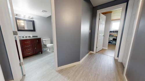 8941 70 Avenue, Grande Prairie, AB 