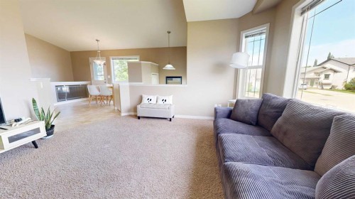8941 70 Avenue, Grande Prairie, AB 