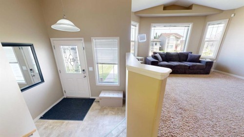 8941 70 Avenue, Grande Prairie, AB 