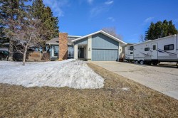 8007 99 Street Grande Prairie, AB T8V 3T8