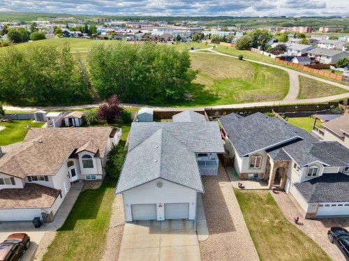 10302 83 Street, Peace River, AB - Outdoor