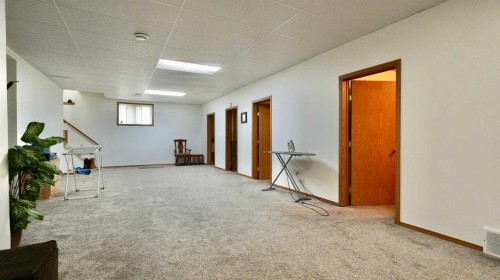 10302 83 Street, Peace River, AB - Indoor